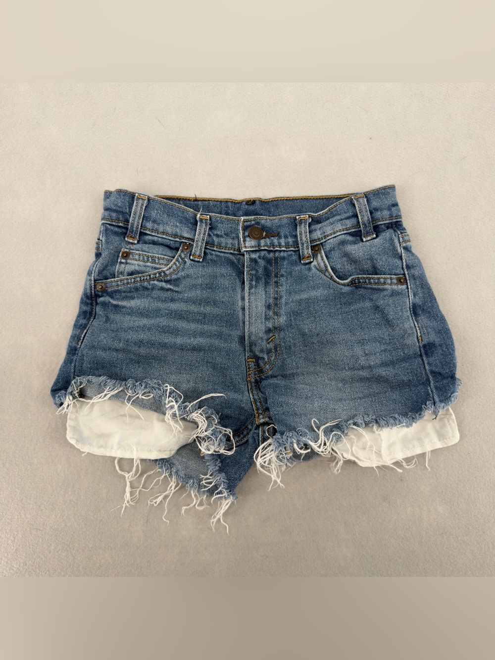 Levi's Orange Tab Medium Wash Denim Shorts Sz 25